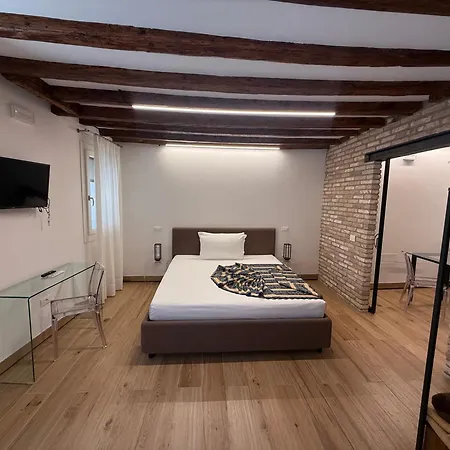 アパート Loft For Couples Close To The Ghetto