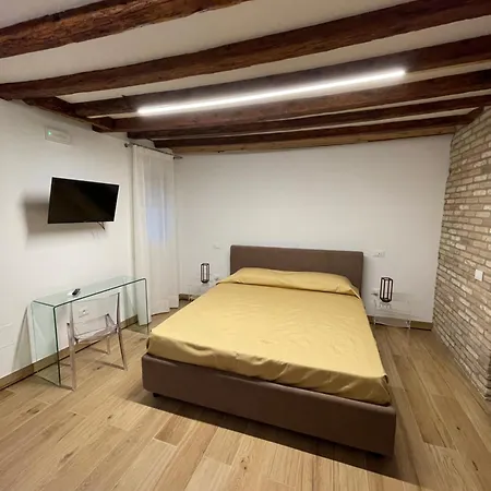 Apartment Loft For Couples Close To The Ghetto Venedig